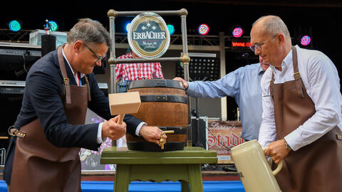 Ministerpräsident Boris Rhein eröffnet die traditionelle Südhessen-Messe auf dem Wiesenmarkt Erbach