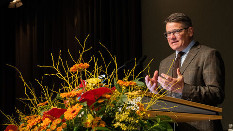 Ministerpräsident Boris Rhein bei der Eröffnung der 75. Landwirtschaftlichen Woche Nordhessen in Baunatal