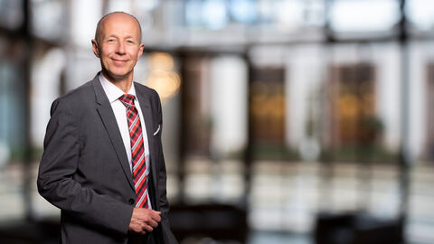 Portraitfoto von Armin Schwarz